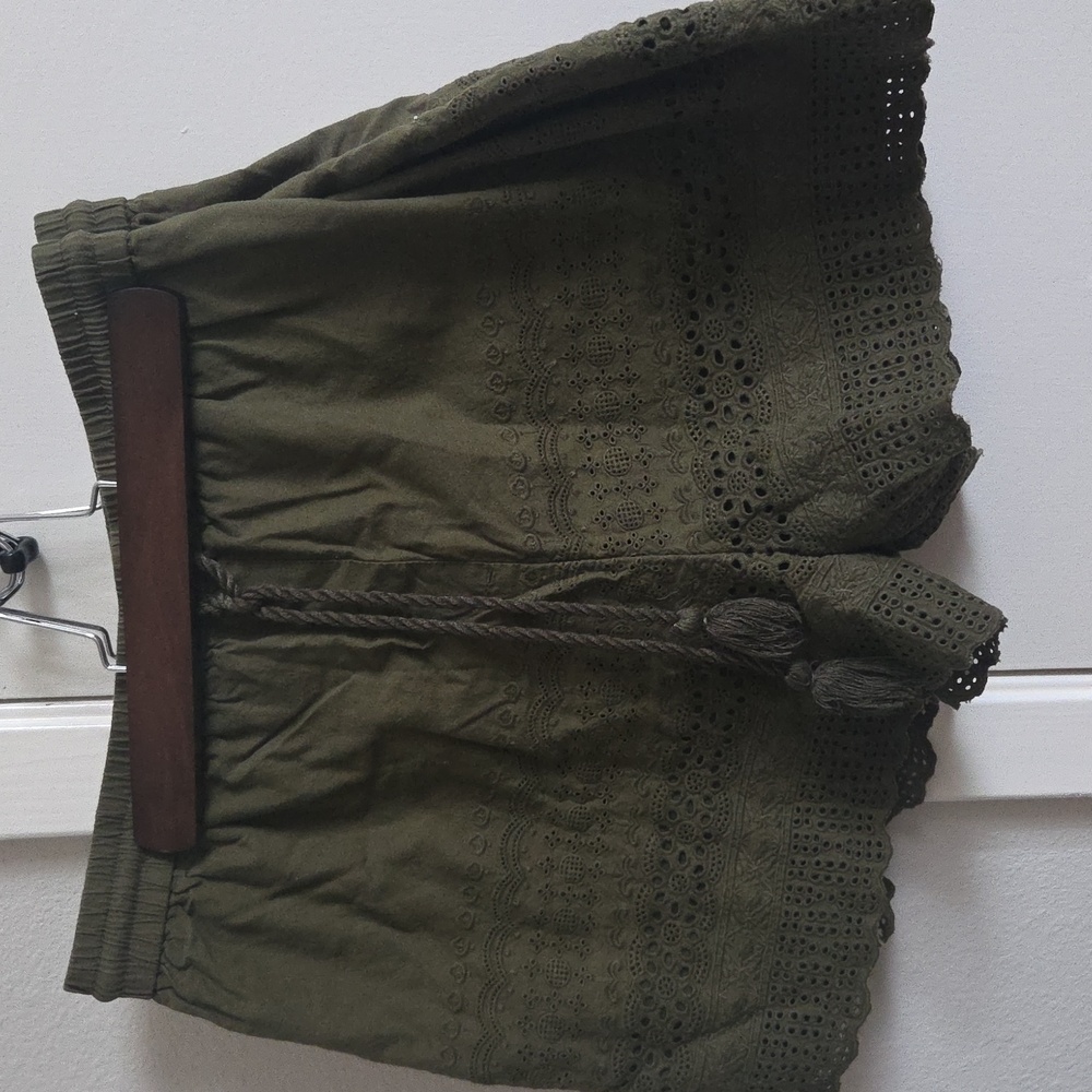 Faded Glory Women's Shorts - Olive Green